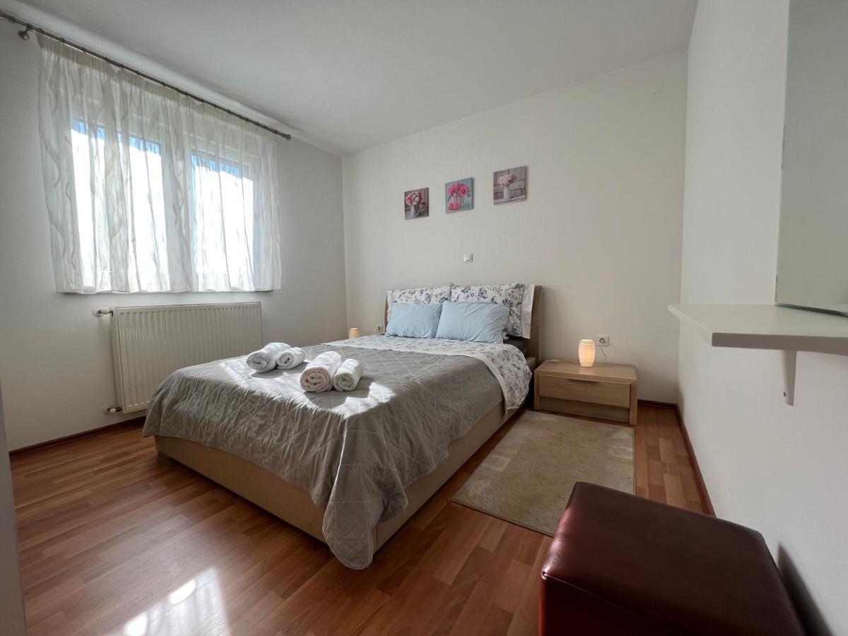 Apartman Ruza Leilighet PUY Eksteriør bilde